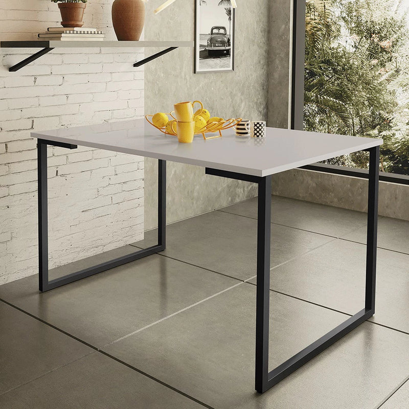 Mesa de Jantar Steel Estilo Industrial: Elegância e Resistência para Seu Ambiente